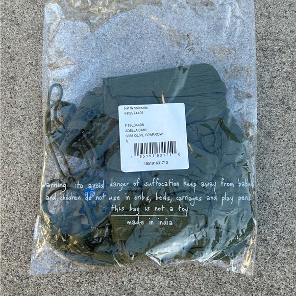 NWT Intimately Free People Adella Cami Olive Sparrow Green Size Small Lace - Picture 3 of 6